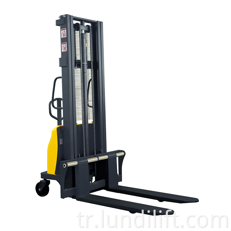 Stacker Used In Small Warehouse